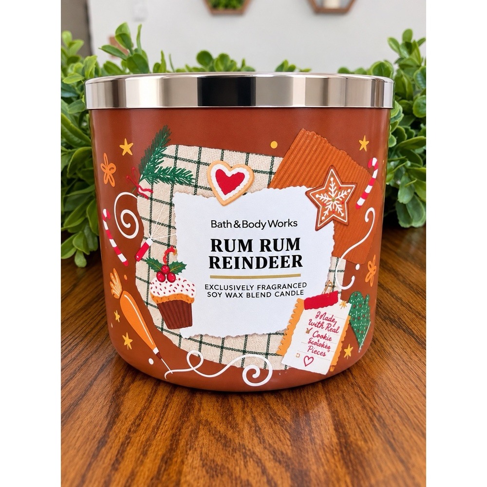 NEW Bath & Body Works 🦌 Rum Rum Reindeer 🦌 3-Wick Scented Candle 14.5 oz